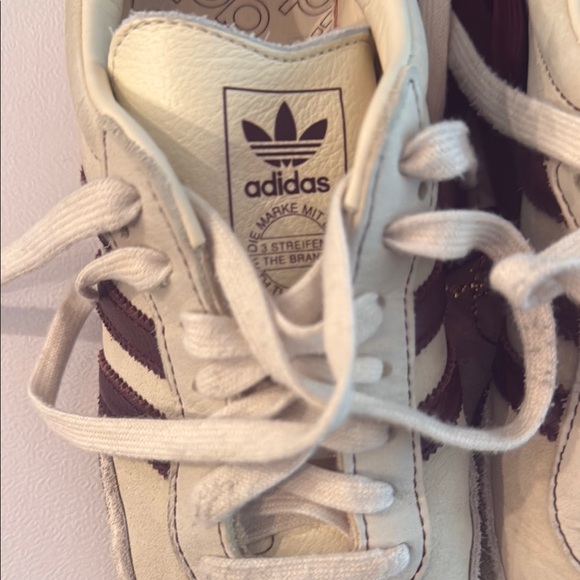 Adidas Off-White and Maroon Samba Sneakers - Picture 5 of 6